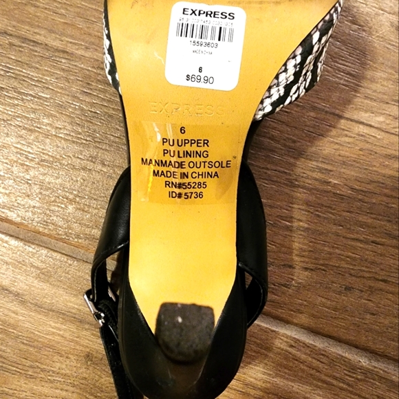 Express Slingback Pumps Pointed Toe - Size 6 - Picture 5 of 5